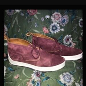 Fluevog Chukka style lace-up loafer